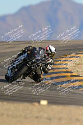 media/Dec-10-2023-SoCal Trackdays (Sun) [[0ce70f5433]]/Turn 12 (2pm)/